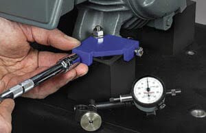 BiD-Adjuster for precision motor alignment